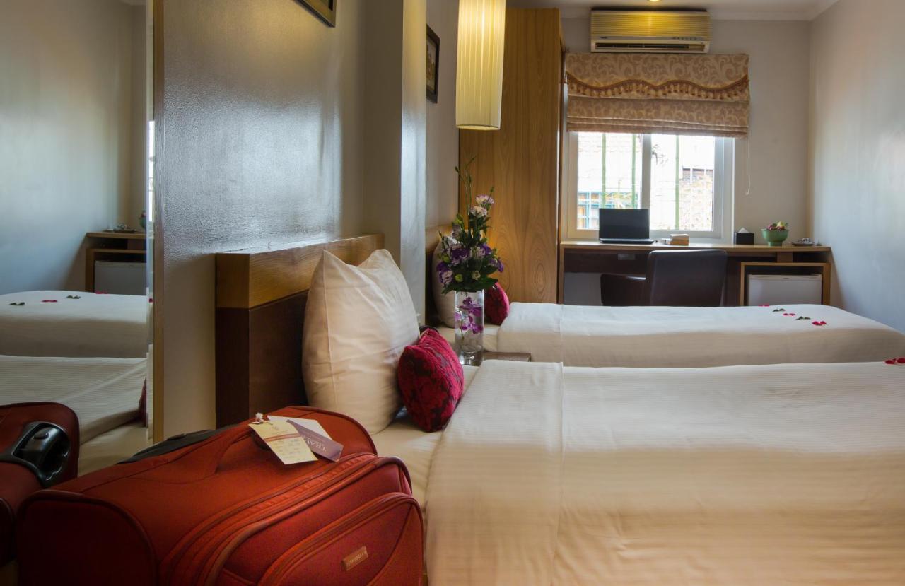 Eliana Ruby Hotel & Travel ฮานอย ภายนอก รูปภาพ
