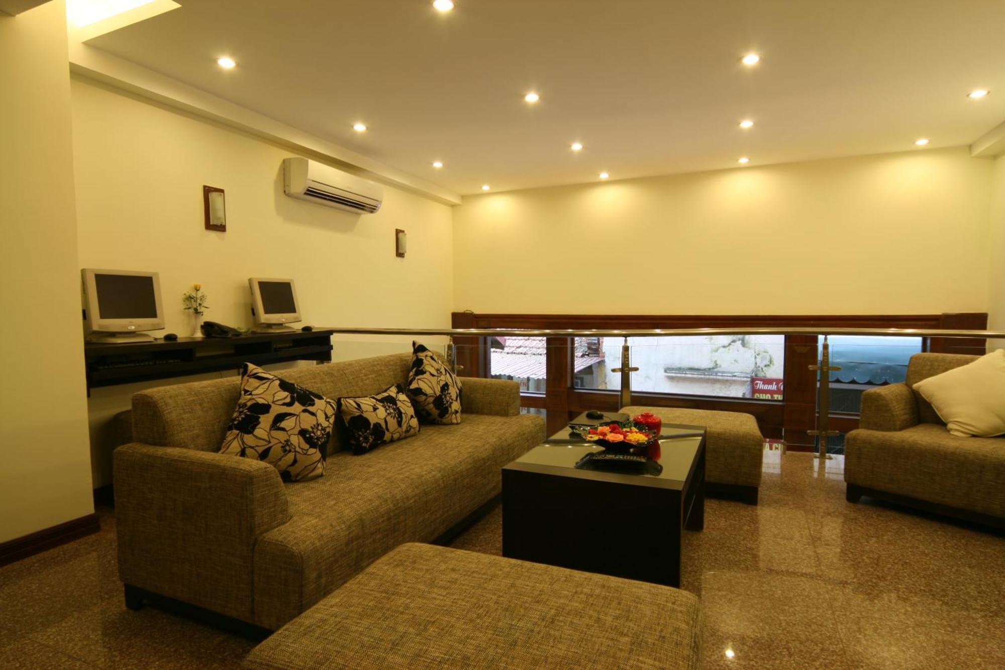 Eliana Ruby Hotel & Travel ฮานอย ภายนอก รูปภาพ