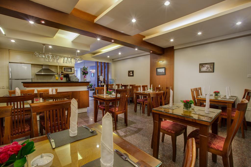 Eliana Ruby Hotel & Travel ฮานอย ภายนอก รูปภาพ
