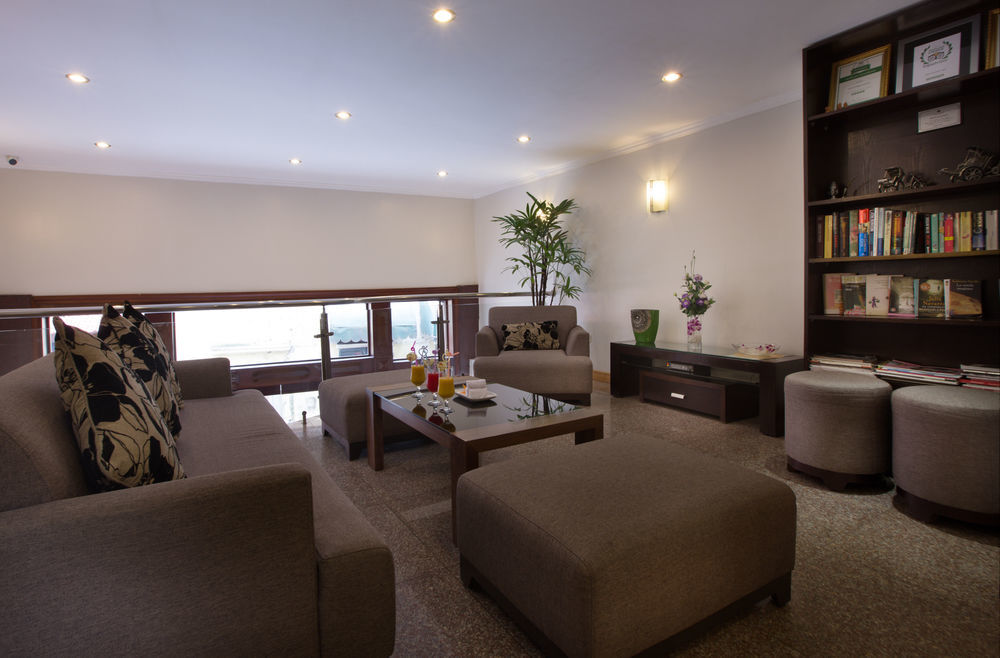 Eliana Ruby Hotel & Travel ฮานอย ภายนอก รูปภาพ
